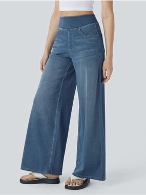 HALARA Relaxed High-Rise Wide Leg Jeans in Denim Blue